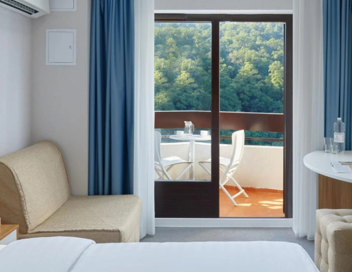 Suite - Отель Alean Family Sputnik / Алеан Фэмили Спутник