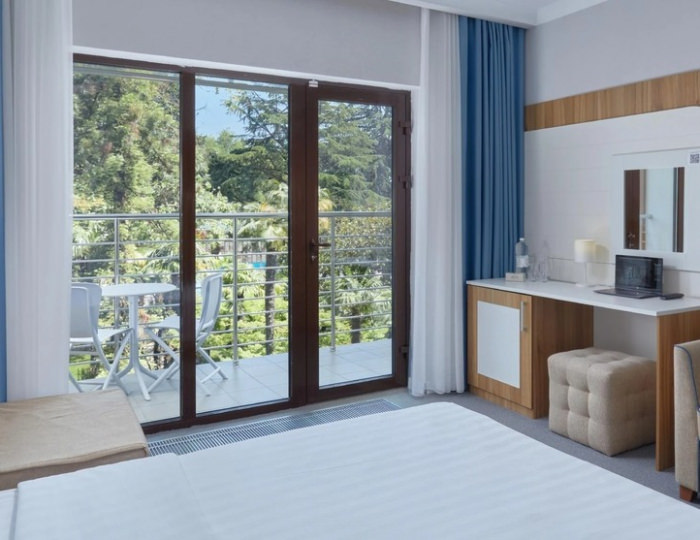 Superior - Отель Alean Family Sputnik / Алеан Фэмили Спутник